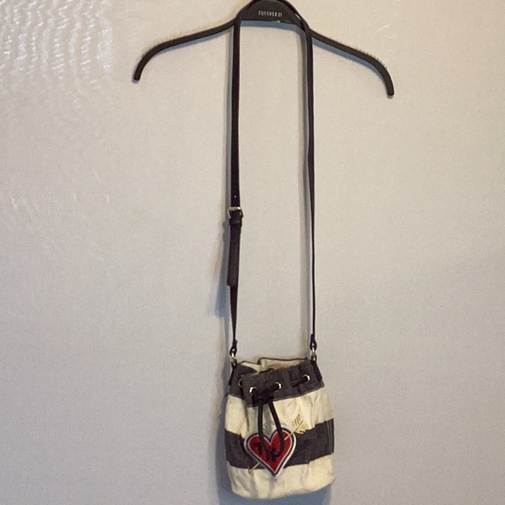 Tommy Hilfiger bucket cross body bag
